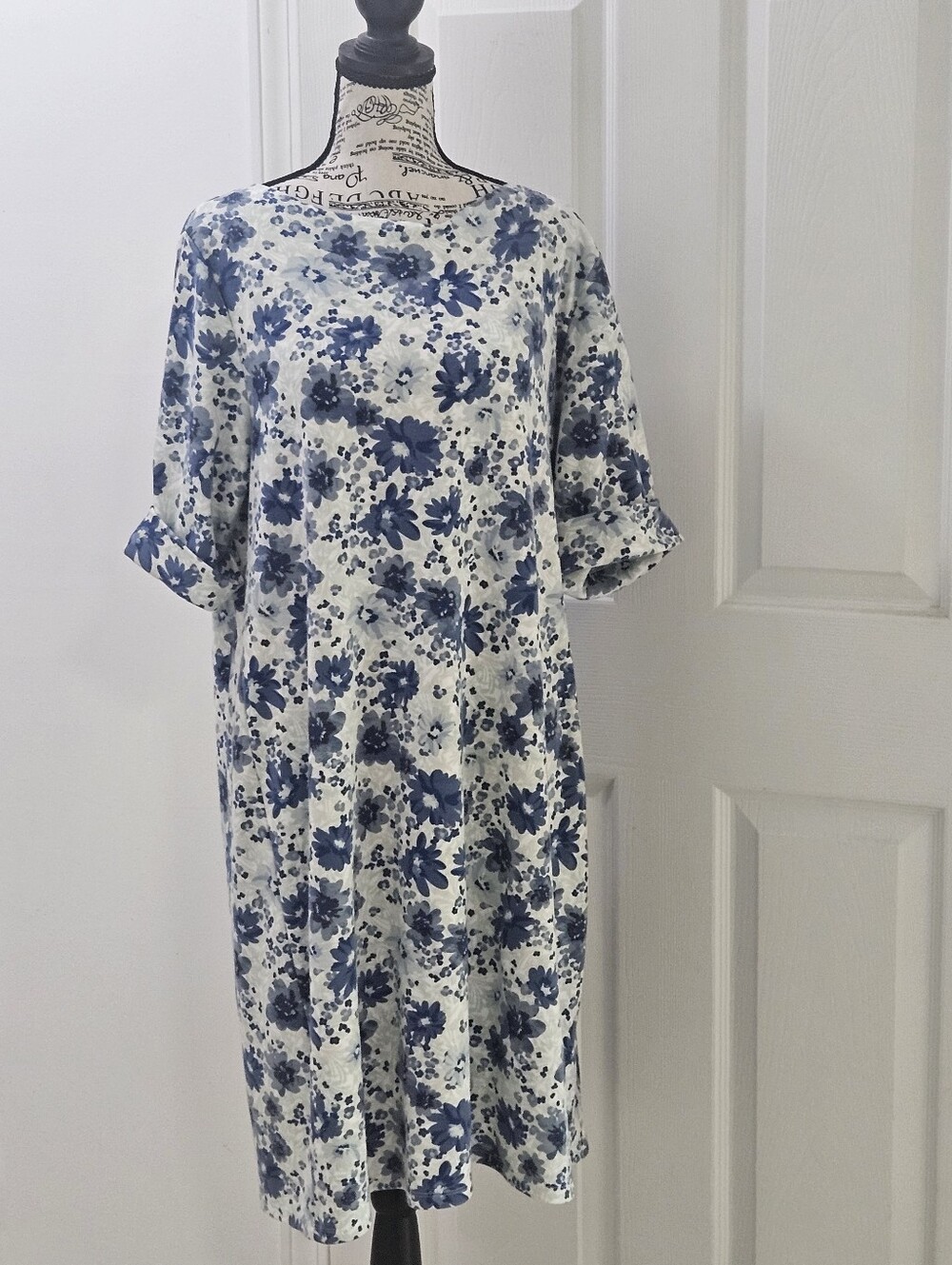 Style & Co. White and Blue Floral Midi Dress